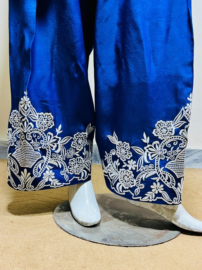 Tasal Silk with Elegant Machine work