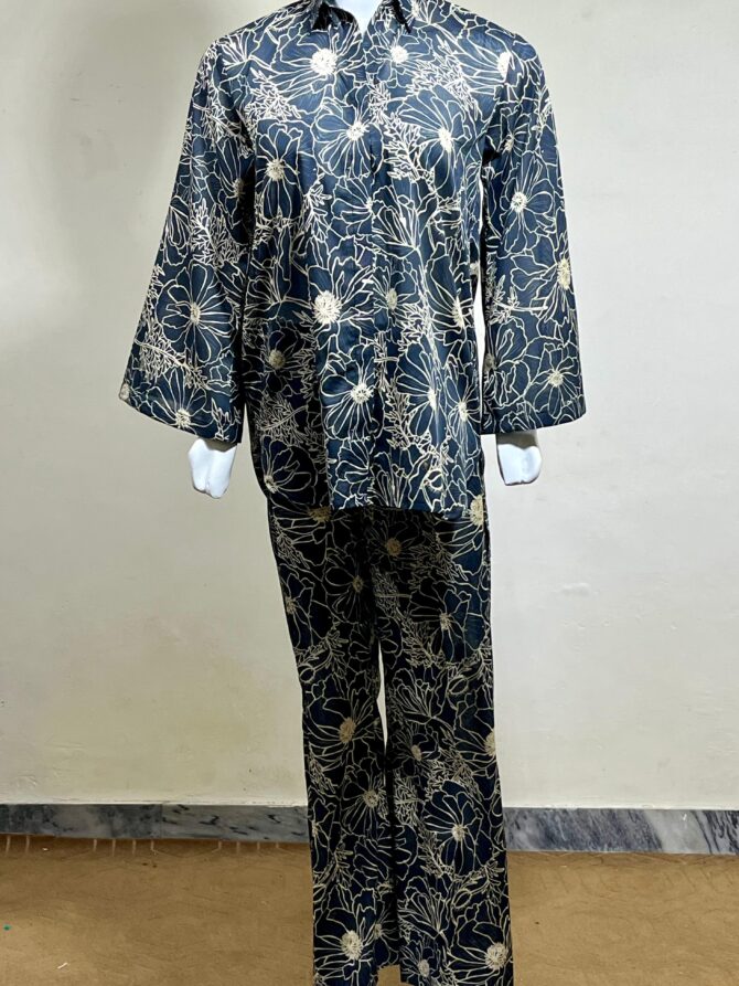 Pret 2Pc Printed Lawn Black Shirt Trouser